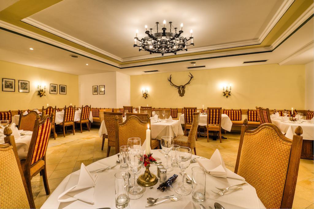 Jaegerwirt Kitzbühel Exterior foto